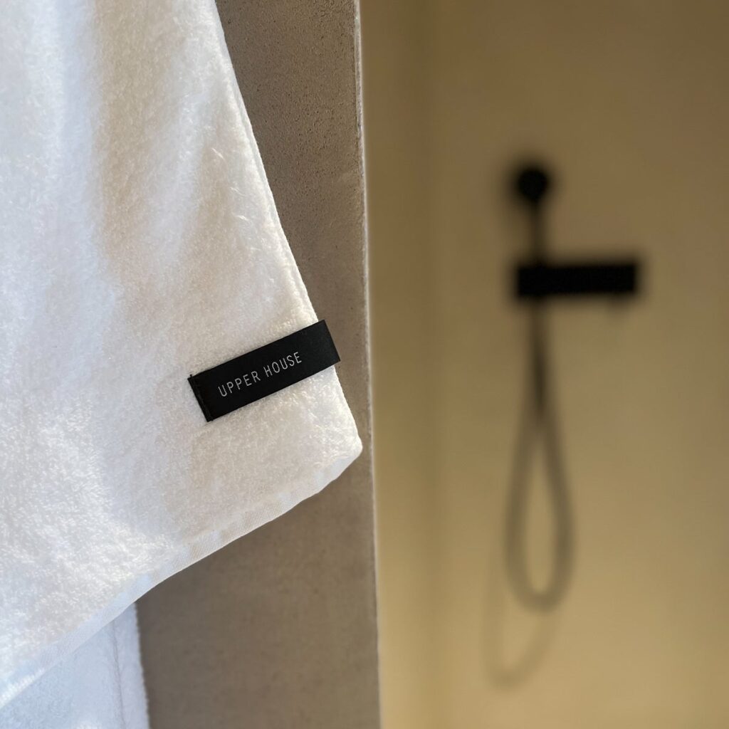 UPPER HOUSE towel